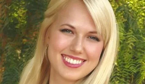 Marianna Orlovsky social media screenshots highlighting her popular content